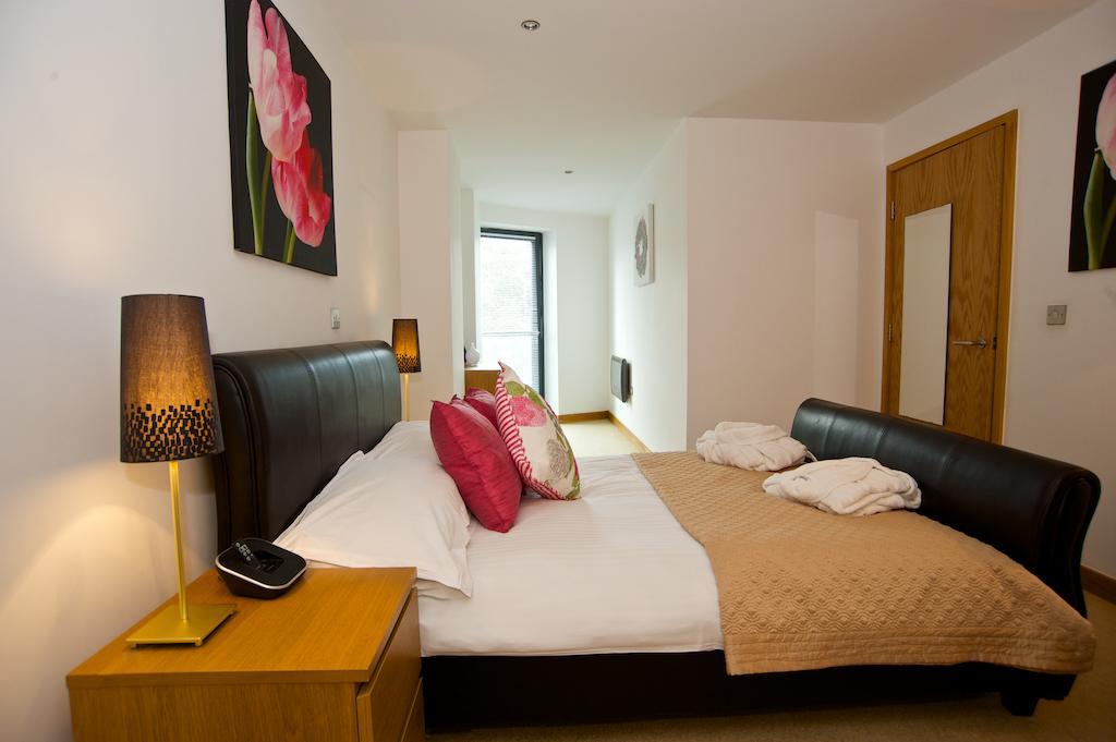 Vivo Hotel Apartments Huddersfield Room photo