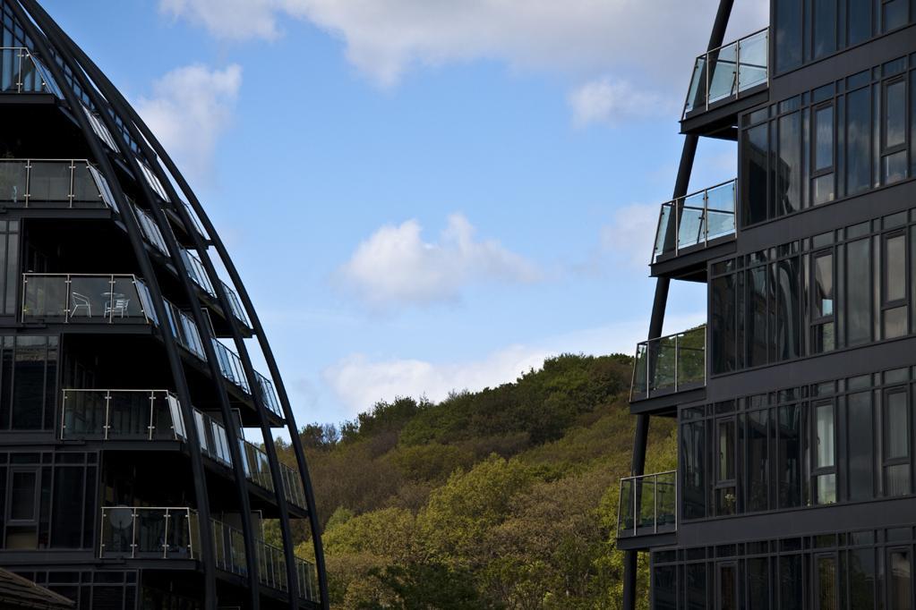 Vivo Hotel Apartments Huddersfield Exterior photo