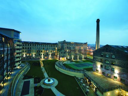 Vivo Hotel Apartments Huddersfield Exterior photo